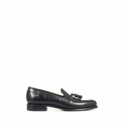 Design Loake By Jones Bootmaker Utah Goodyear Welt Men's Leather Loafers Black -Jones Bootmaker shop unnamed file 317